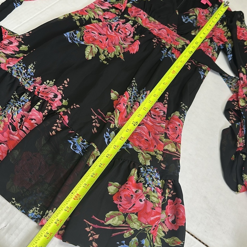 Betsey Johnson Bambi Black Floral Bell Sleeve Ruffle Mini Dress‎ Size 2 Festival - Picture 10 of 12